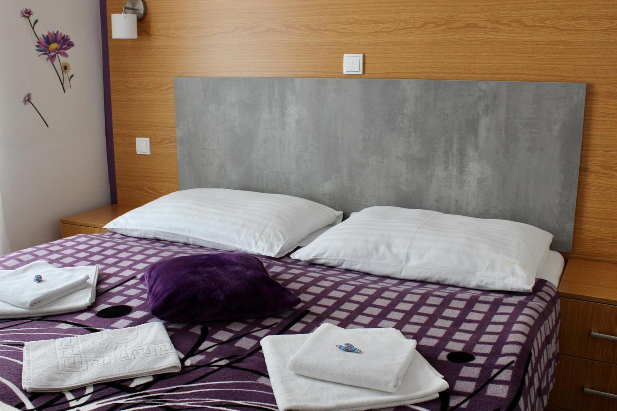 Apartments Verona 카를로비바리 외부 사진