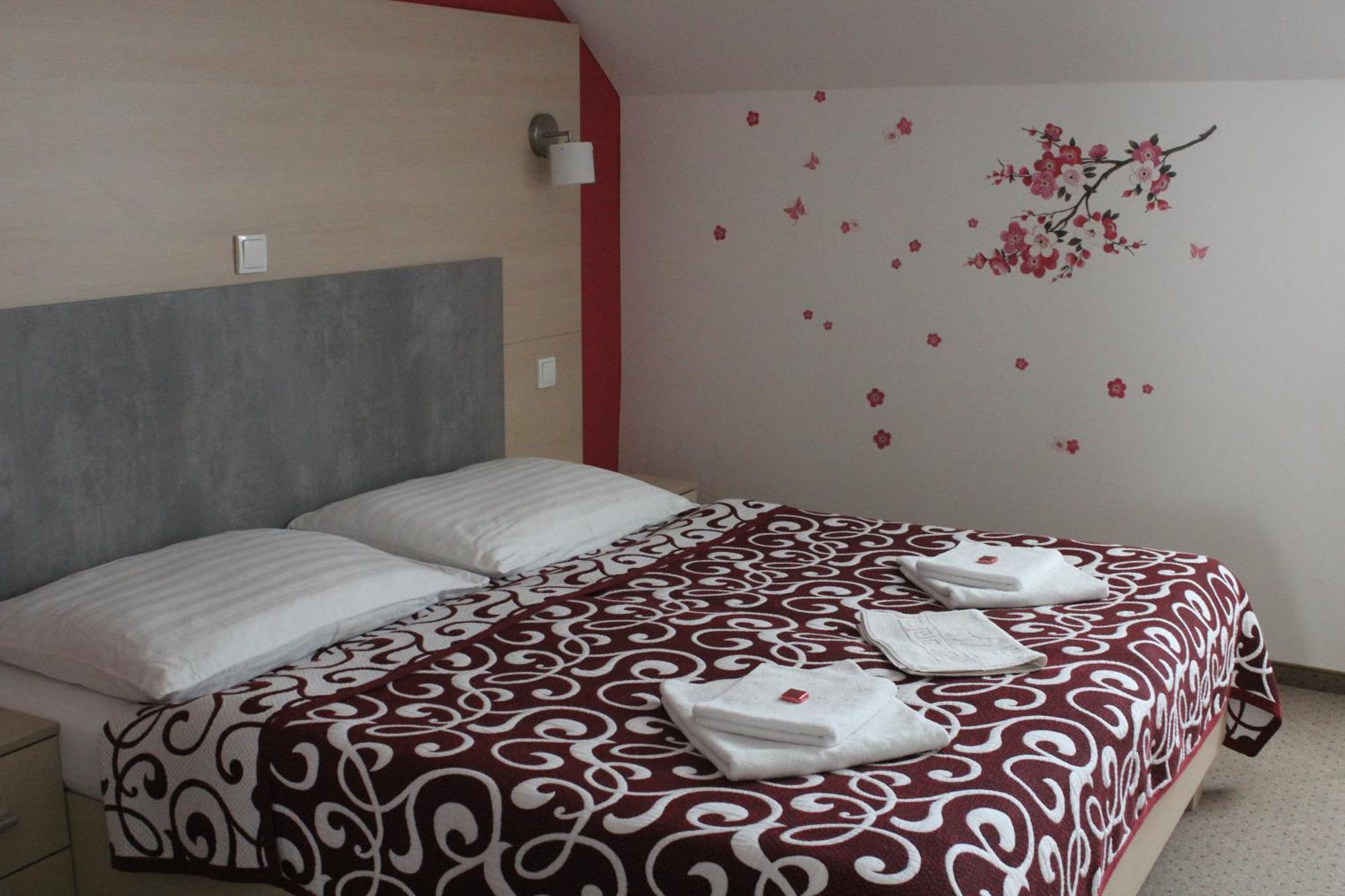 Apartments Verona 카를로비바리 외부 사진